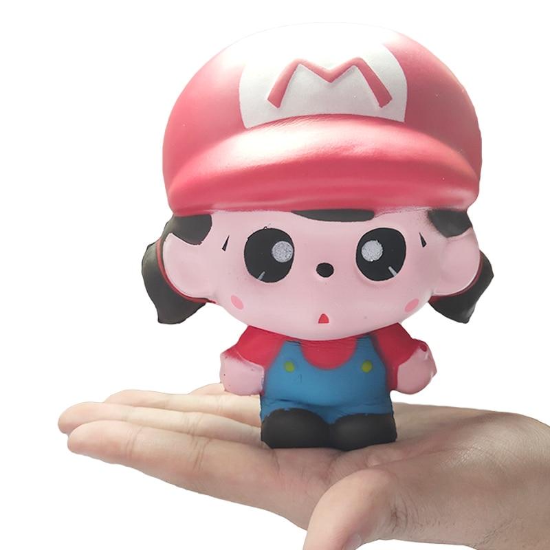 Squishy mario sur la main